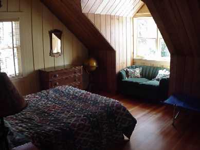 photo of upstairs queen bedroom
